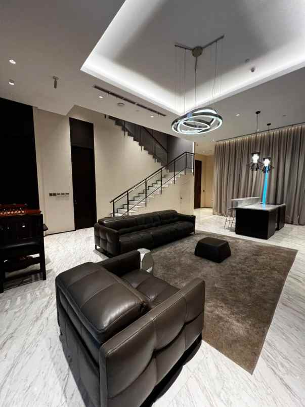 dijual ruko gudang kantor jl mh thamrin kebon melati