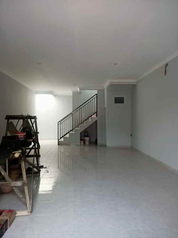 dijual ruko gudang kantor kalibaru timur kota bekasi