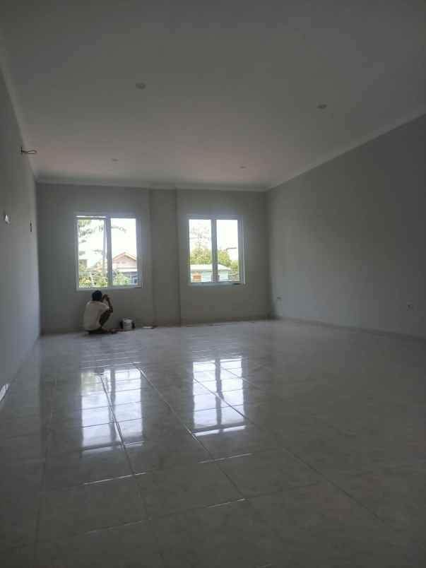 dijual ruko gudang kantor kalibaru timur kota bekasi