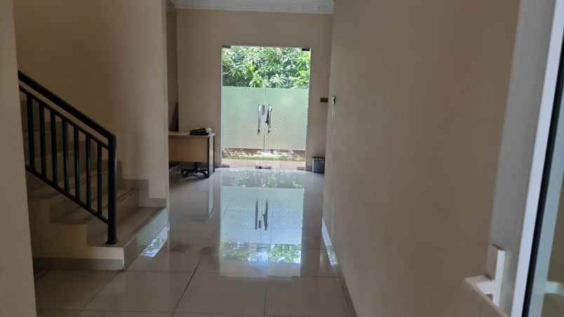 dijual ruko gudang kantor kebayoran lama sukabumi