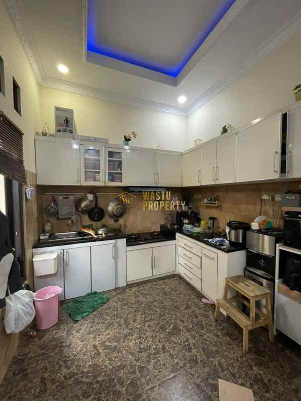 dijual ruko gudang kantor muja muju