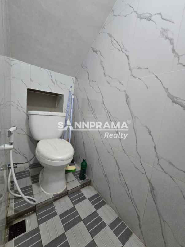 dijual ruko gudang kantor srengseng sawah