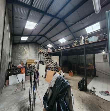dijual ruko gudang kantor tenggilis mejoyo