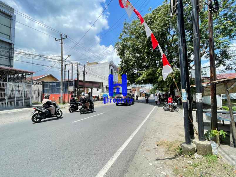 dijual ruko kondisi kosong di jalan menteng raya medan