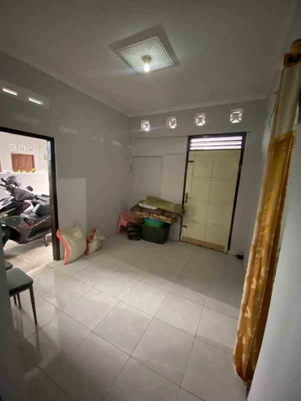 dijual rumah 2 km ringroad