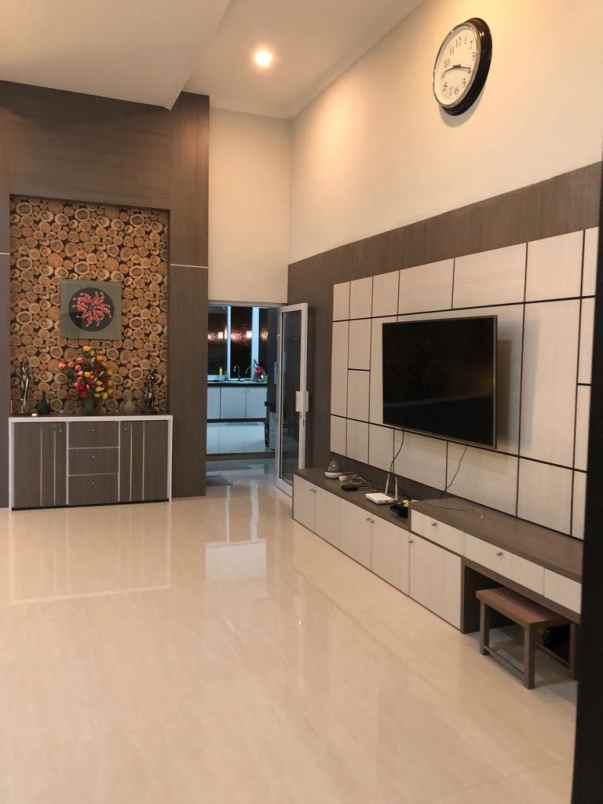 dijual rumah abdul rahman saleh blki