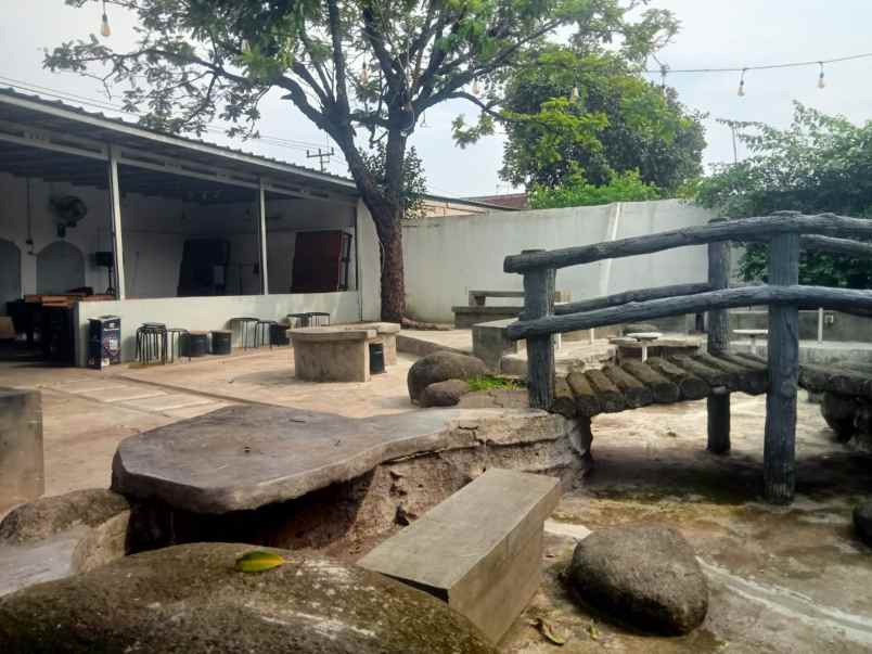 dijual rumah area karawang timur nego