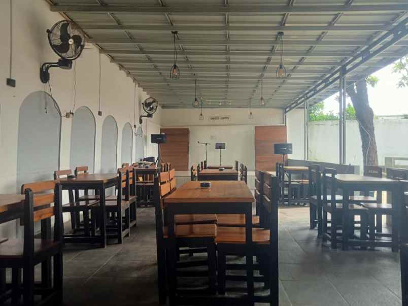 dijual rumah area karawang timur nego