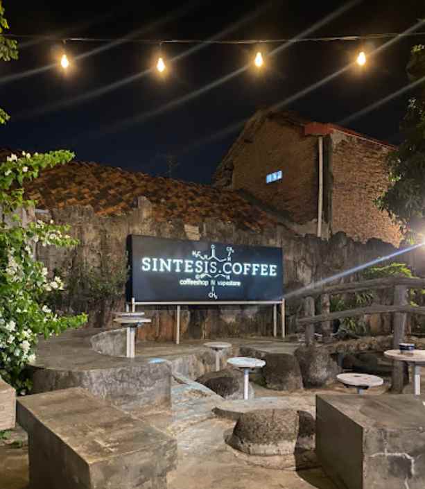 dijual rumah area karawang timur nego