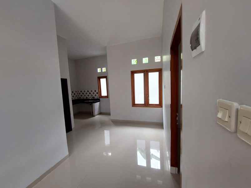 dijual rumah argosari kec sedayu kab