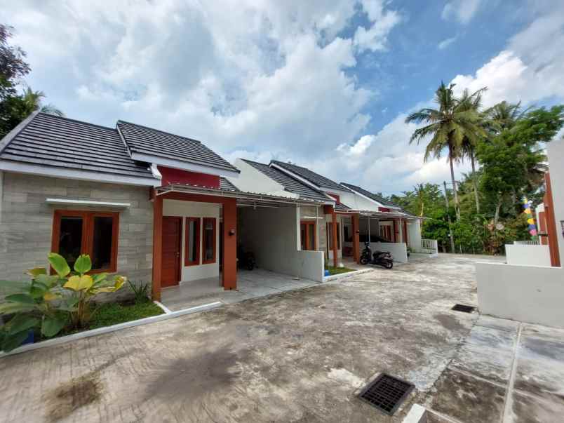 dijual rumah argosari kec sedayu kab