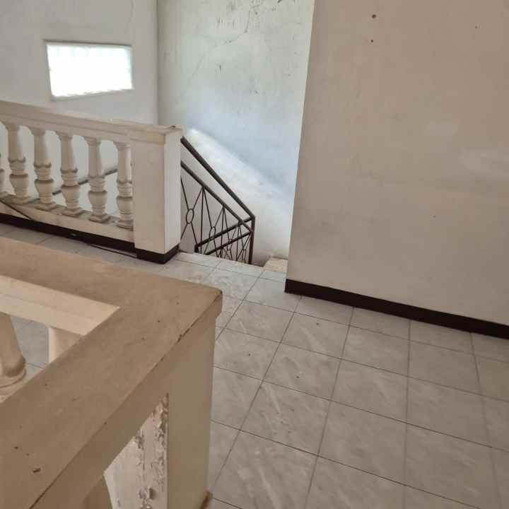 dijual rumah babatan pantai utara