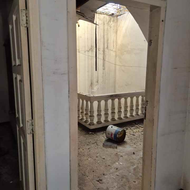 dijual rumah babatan pantai utara