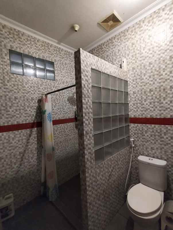 dijual rumah bangka jakarta selatan