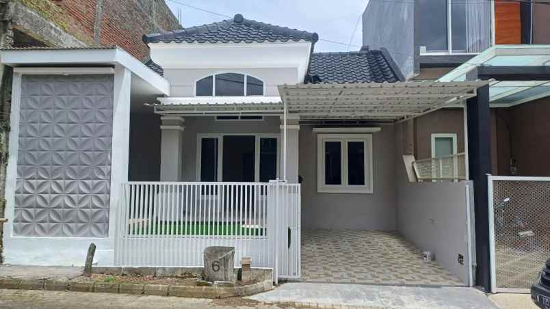 dijual rumah baru siap huni lokasi perumahan tidar