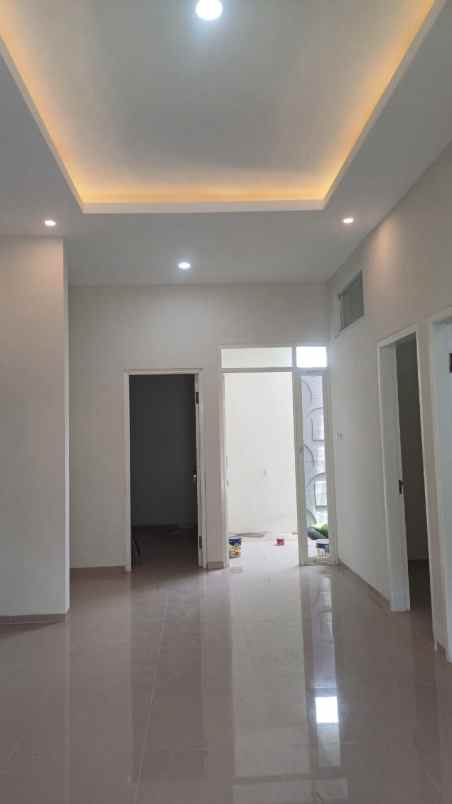 dijual rumah baru siap huni lokasi perumahan tidar