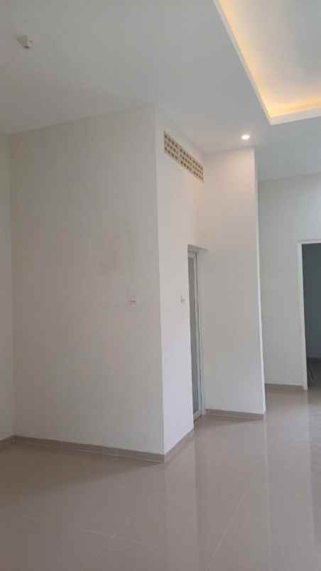 dijual rumah baru siap huni lokasi perumahan tidar