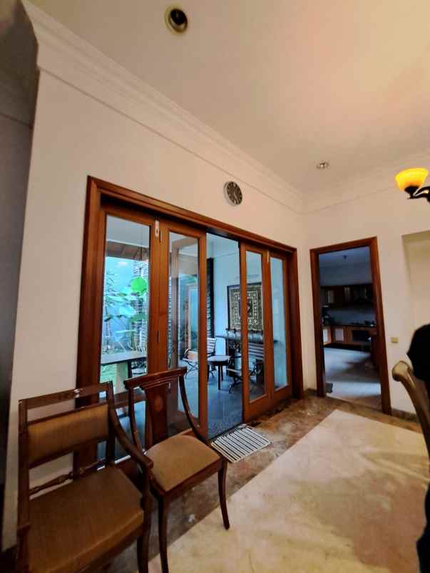 dijual rumah batununggal elok buahbatu