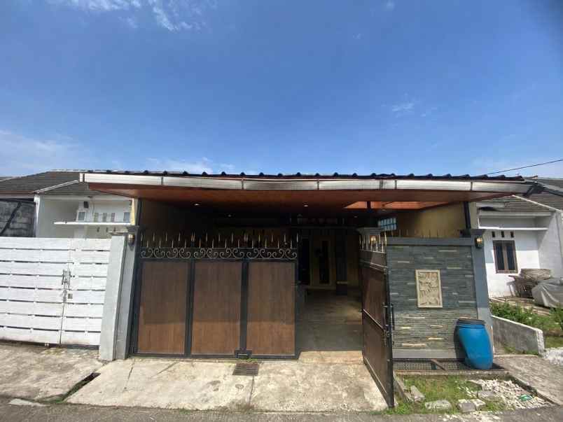 dijual rumah bedahan sawangan depok
