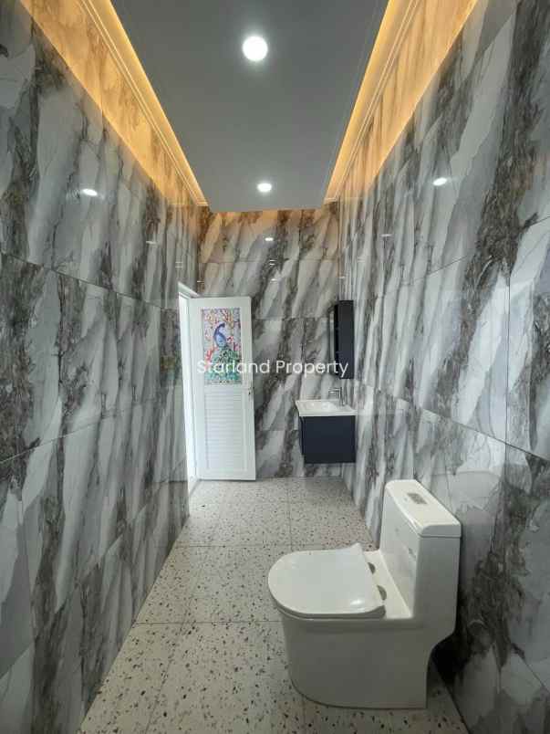 dijual rumah bintaro