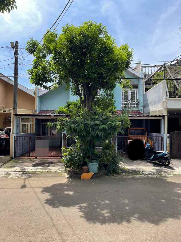 dijual rumah bintaro sektor 3