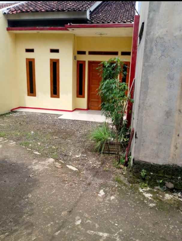 dijual rumah bojong koneng