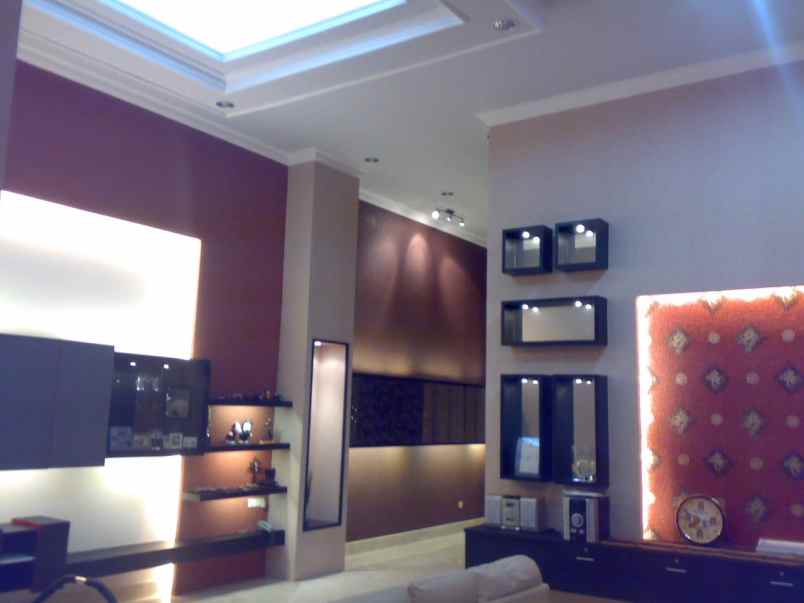 dijual rumah bukit gading mediterania