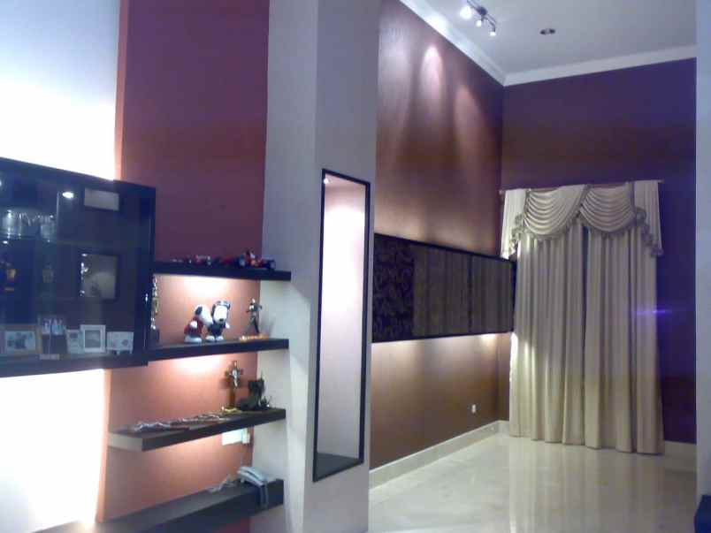 dijual rumah bukit gading mediterania