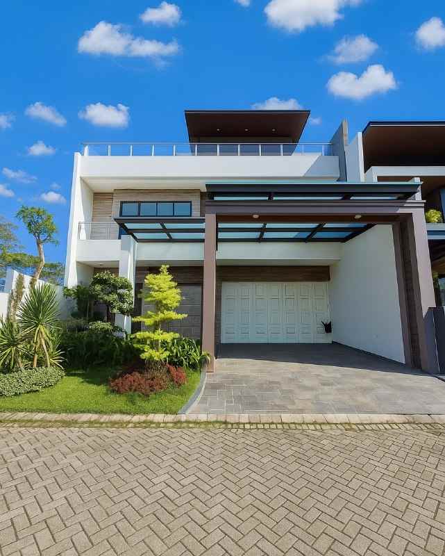 dijual rumah bukit golf