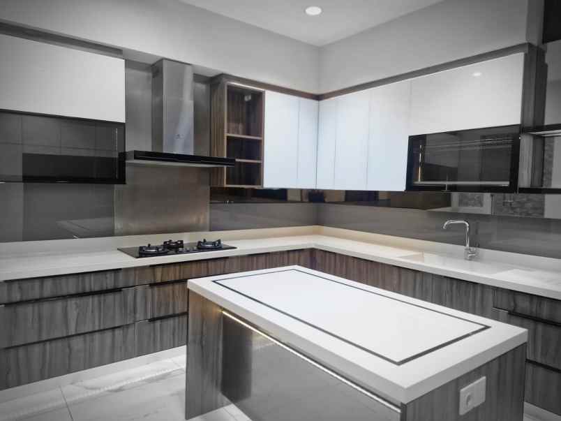 dijual rumah cantik kelapa gading