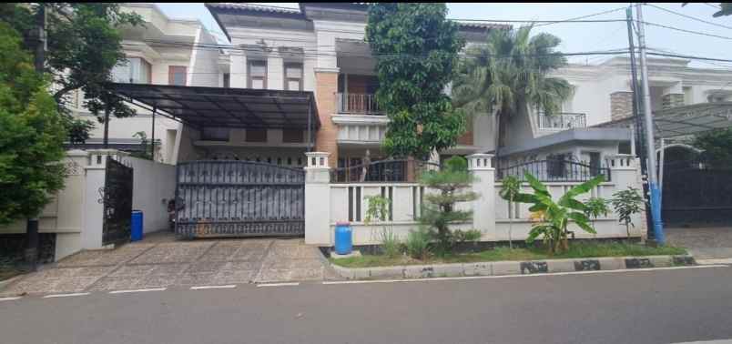 dijual rumah cempaka putih