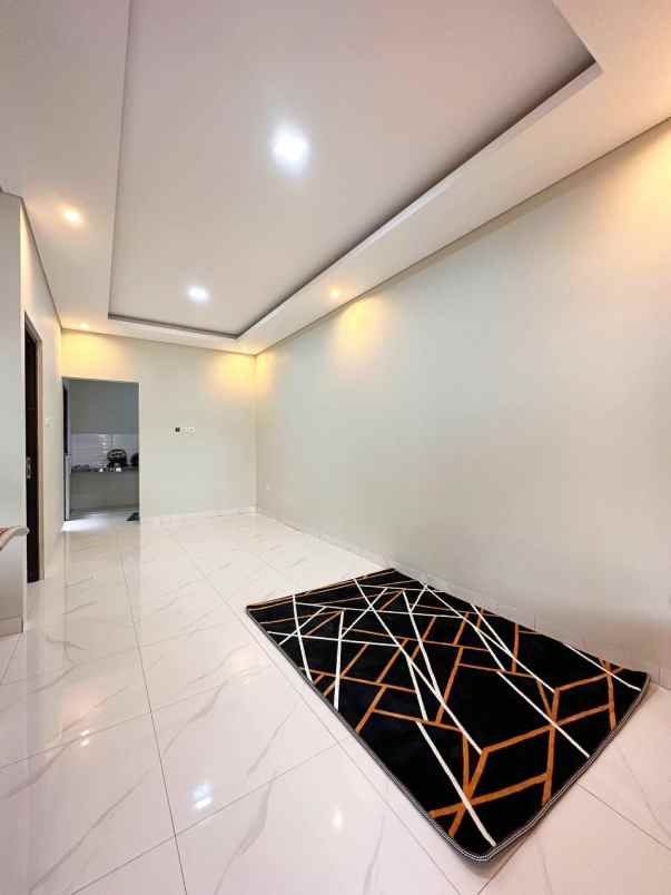 dijual rumah cibubur ciracas