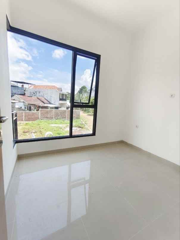 dijual rumah cipageran cimahi