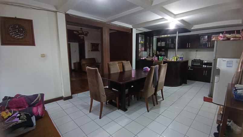 dijual rumah ciputat tangerang selatan