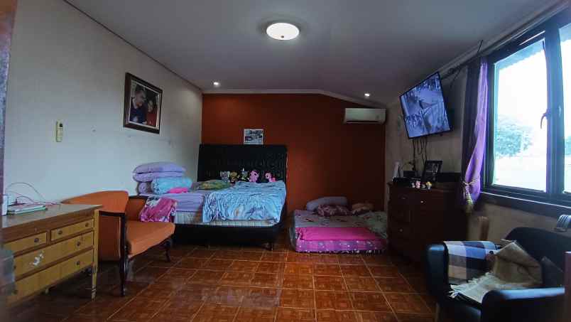 dijual rumah ciputat tangerang selatan