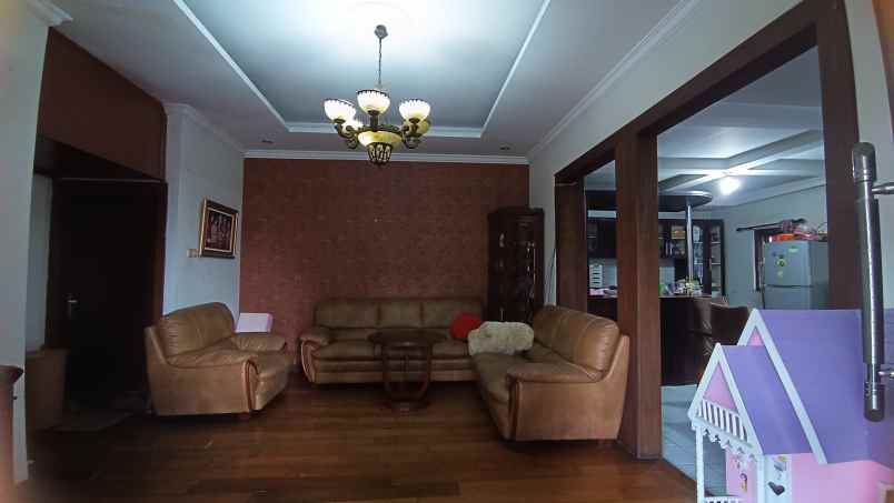 dijual rumah ciputat tangerang selatan