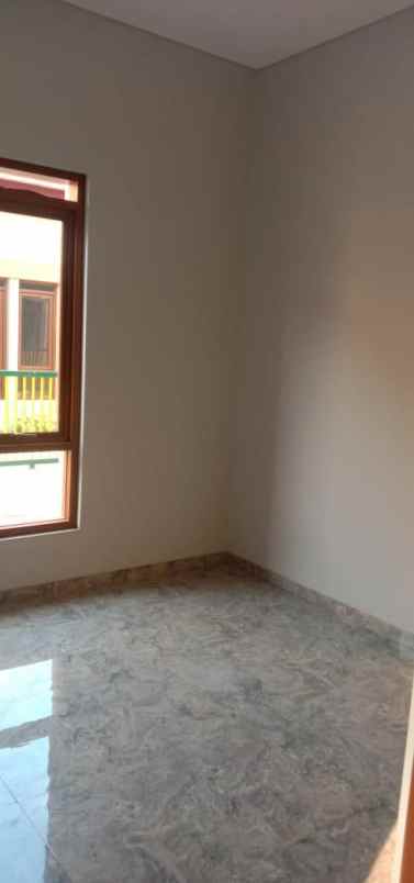 dijual rumah cisaranten cingised