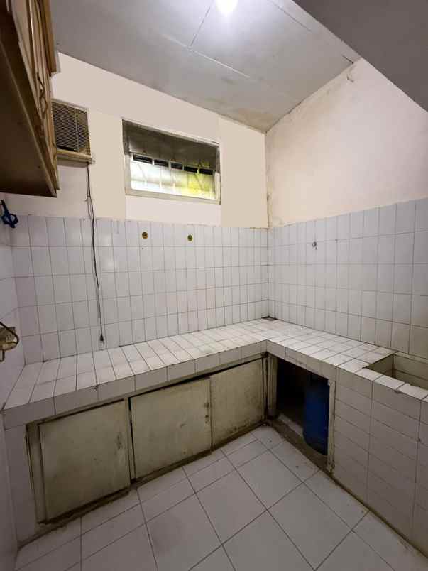 dijual rumah cisaranten kulon