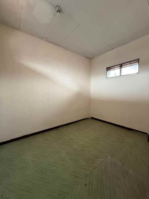 dijual rumah cisaranten kulon