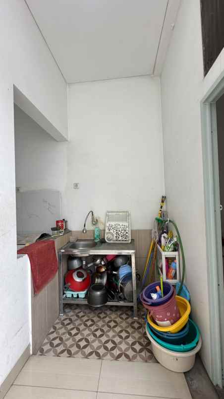 dijual rumah cisaranten kulon
