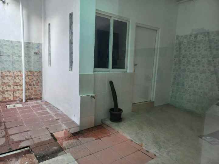 dijual rumah citraland bukit palma