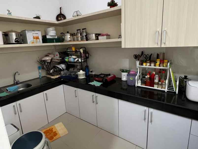 dijual rumah citraland gama city jalan