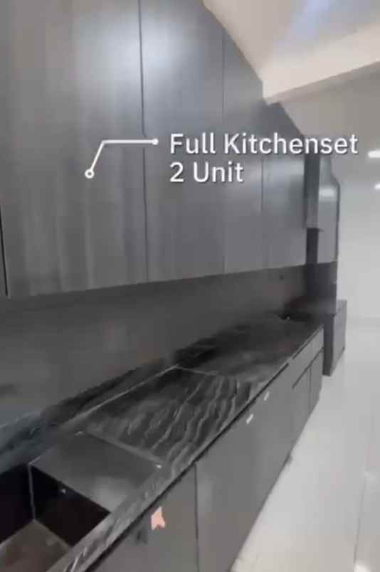 dijual rumah citraland utama