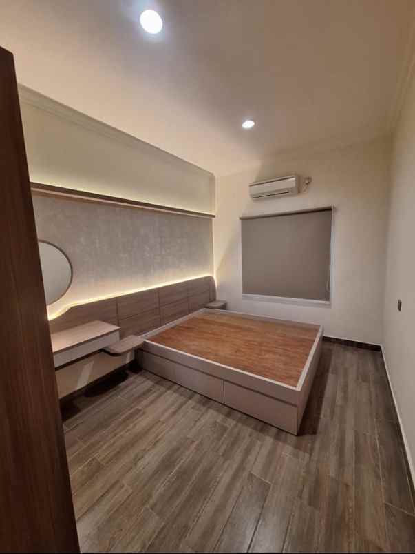 dijual rumah cluster aquatic garden