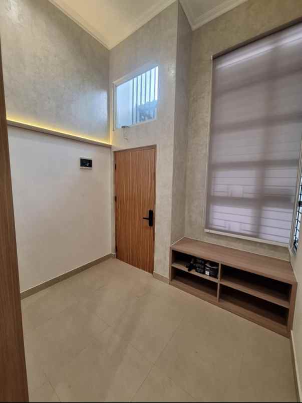 dijual rumah cluster aquatic garden