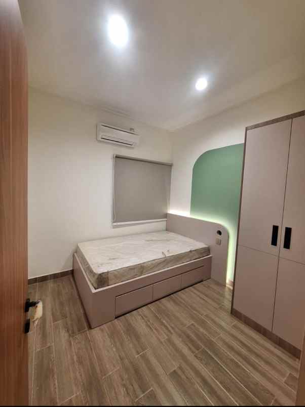 dijual rumah cluster aquatic garden