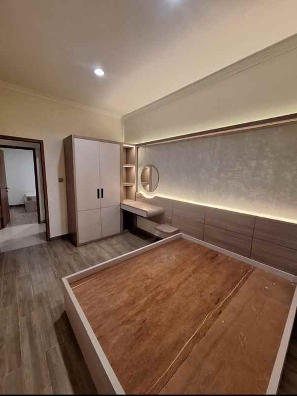 dijual rumah cluster aquatic garden