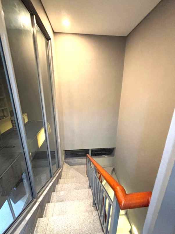 dijual rumah cluster asera nishi