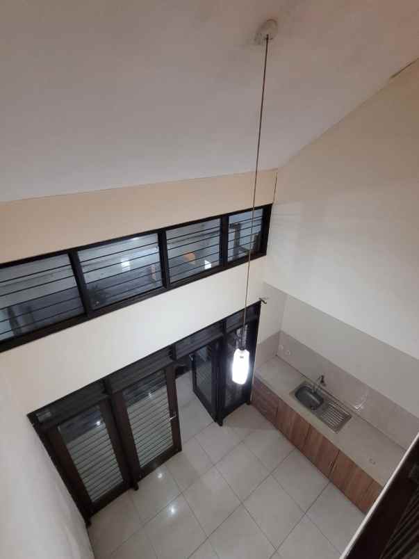 dijual rumah cluster batununggal indah