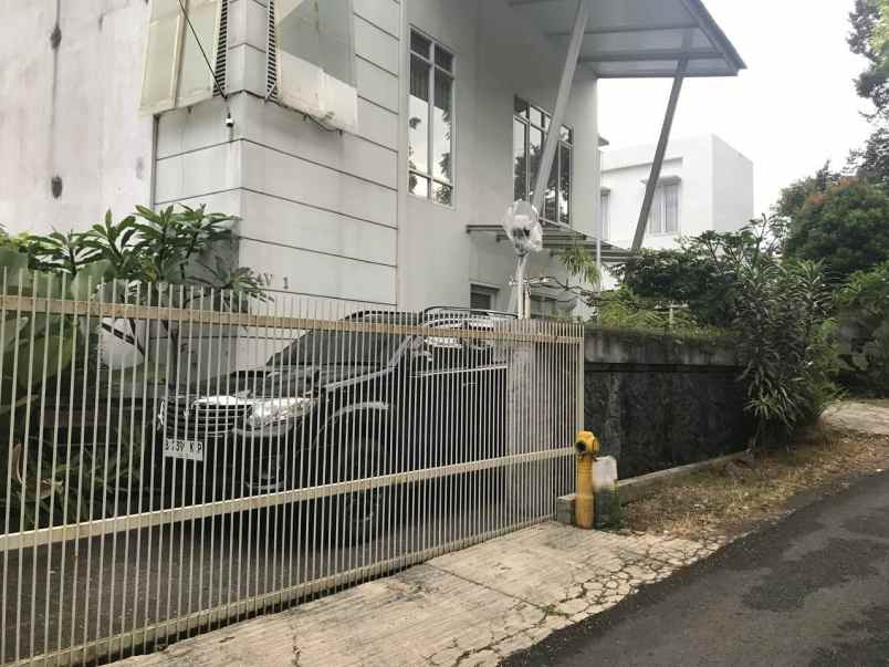 dijual rumah cluster bukit dago utara